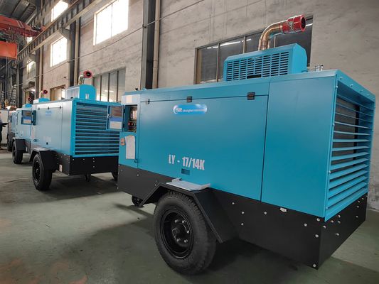 CE/ISO9001 200PSI 150-160HP 디젤 연료로 작동하는 산업용 나사 압축기